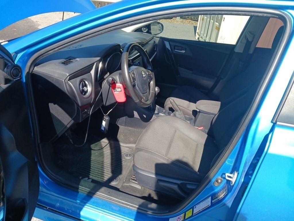 Toyota Corolla iM CVT (Natl) 2017