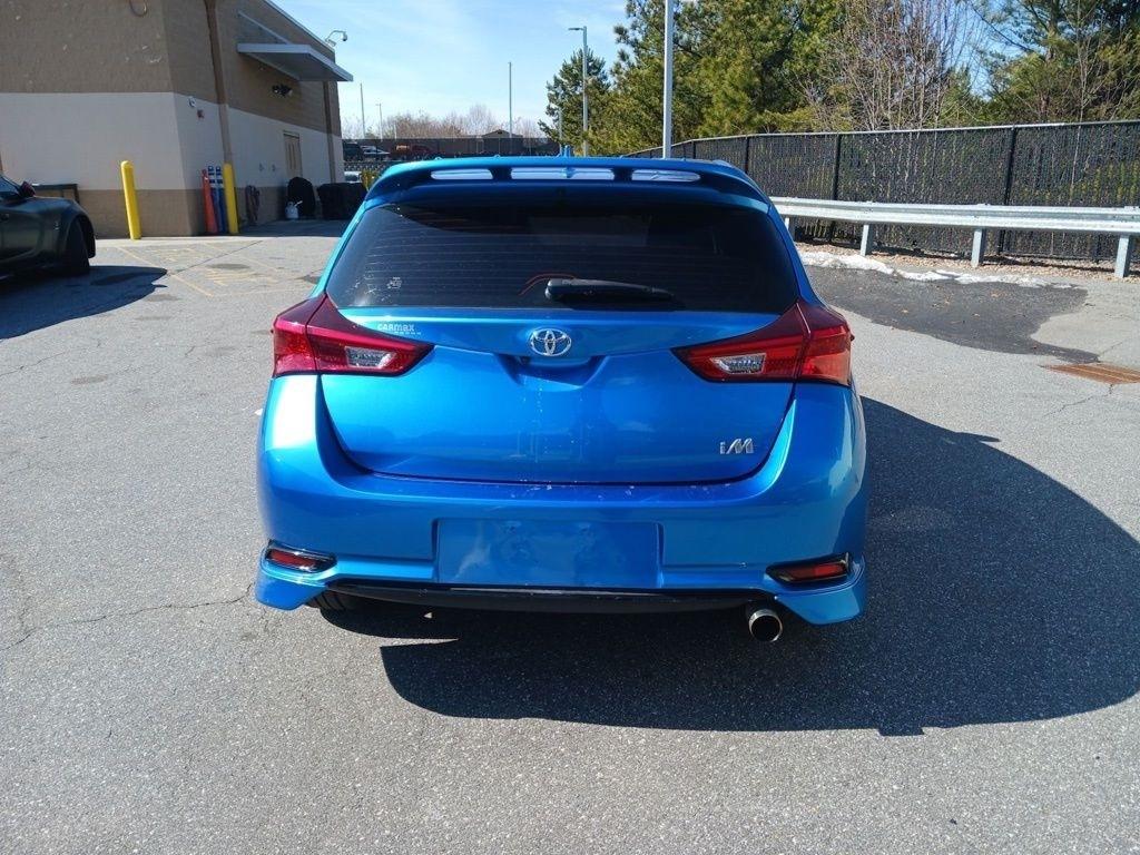 Toyota Corolla iM CVT (Natl) 2017