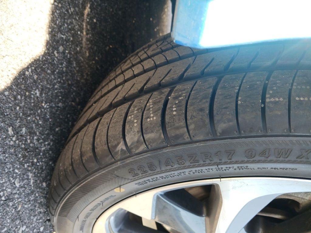 Toyota Corolla iM CVT (Natl) 2017