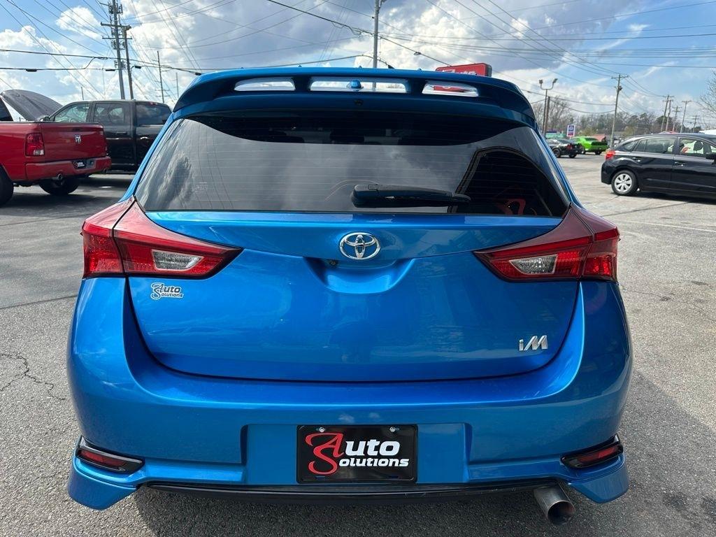 Toyota Corolla iM CVT (Natl) 2017