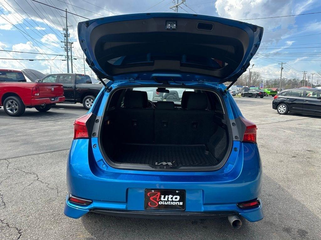 Toyota Corolla iM CVT (Natl) 2017