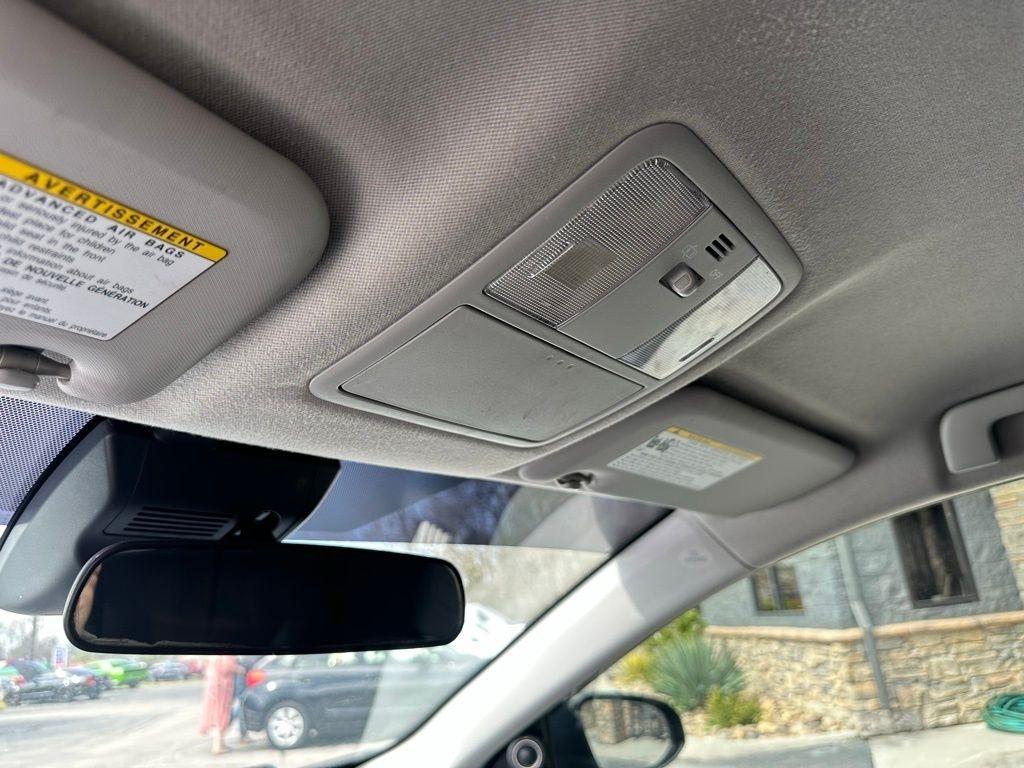 Toyota Corolla iM CVT (Natl) 2017