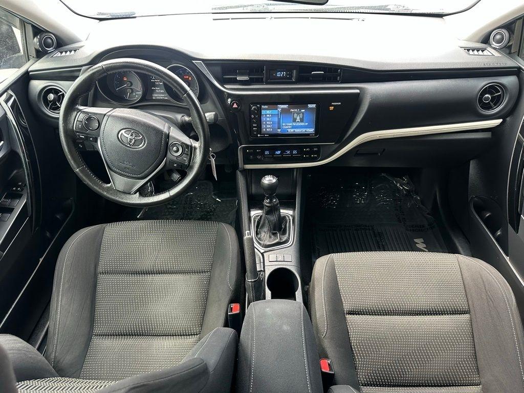 Toyota Corolla iM CVT (Natl) 2017