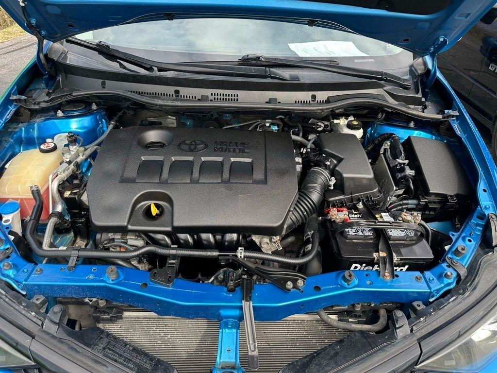 Toyota Corolla iM CVT (Natl) 2017