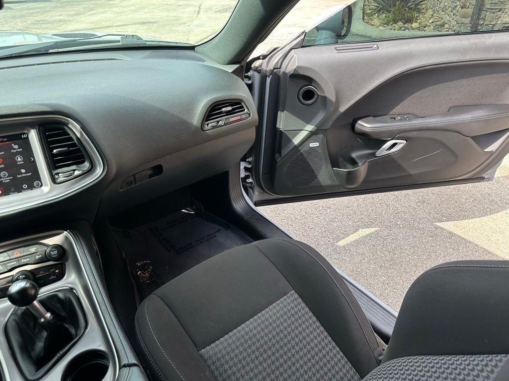 Dodge Challenger R/T Scat Pack RWD 2021