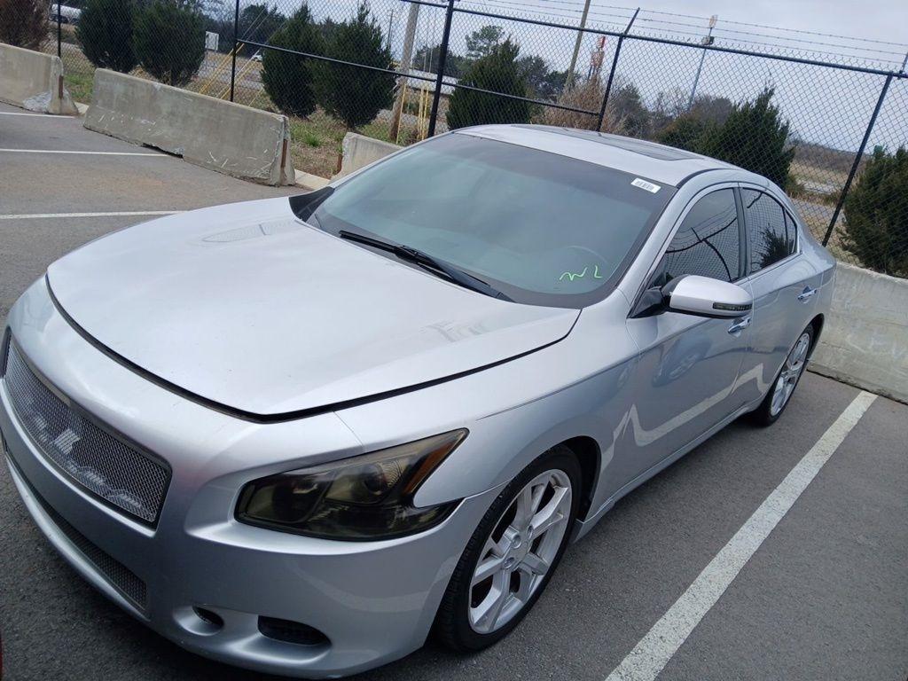 Nissan Maxima 4dr Sdn V6 CVT 3.5 SV w/Sport Pkg 2010