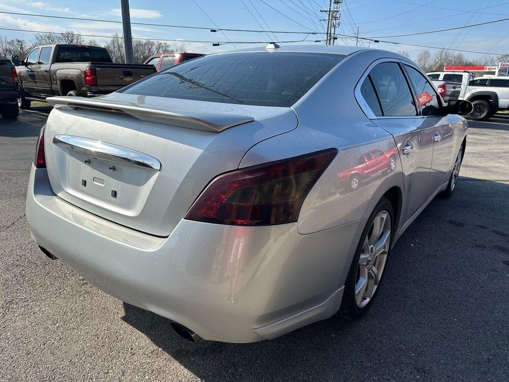 Nissan Maxima 4dr Sdn V6 CVT 3.5 SV w/Sport Pkg 2010