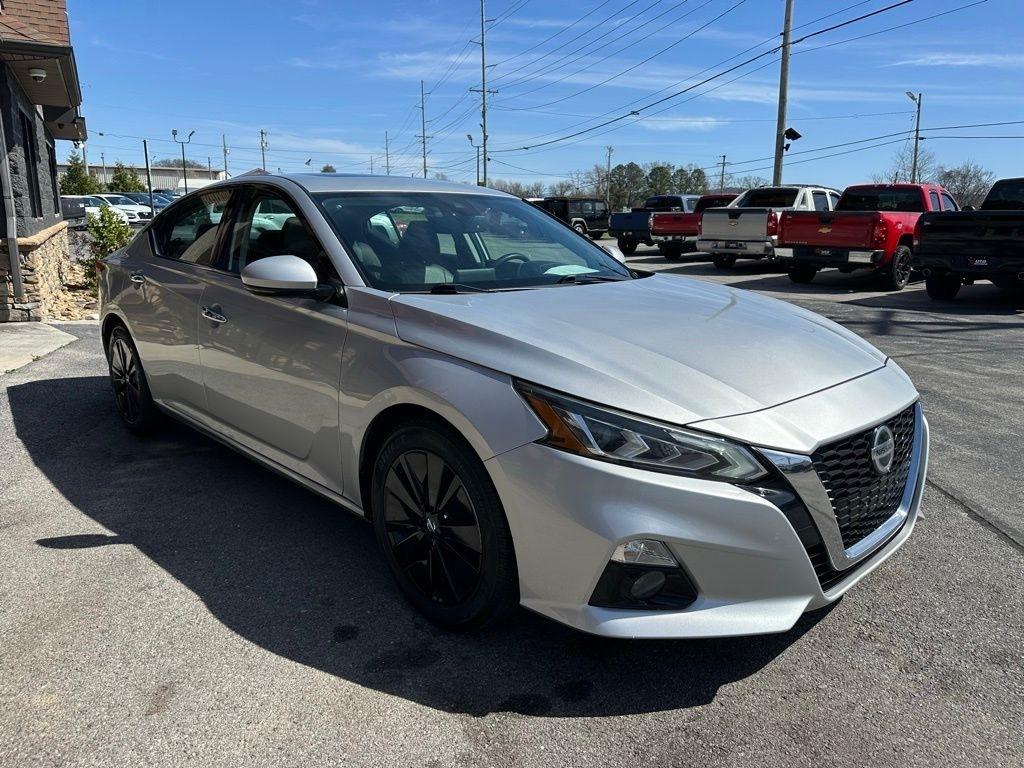 Nissan Altima 2.5 SL Sedan 2019