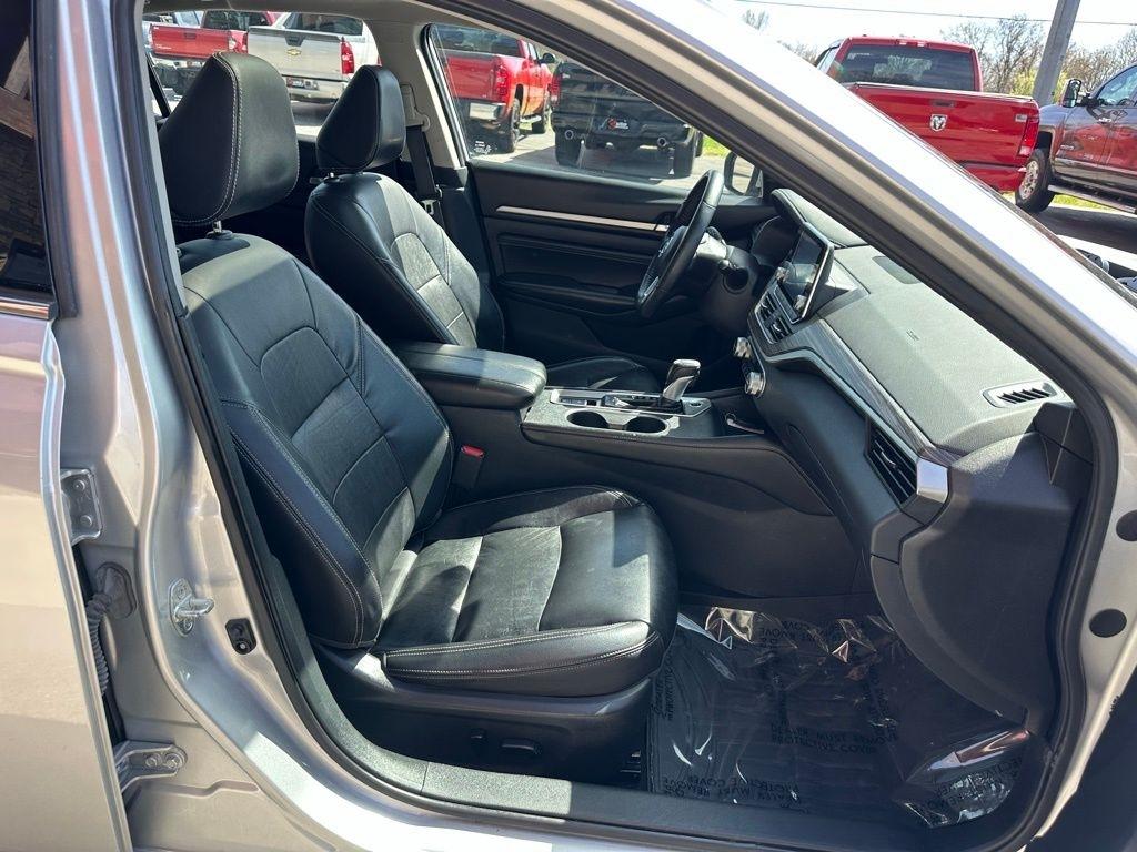 Nissan Altima 2.5 SL Sedan 2019