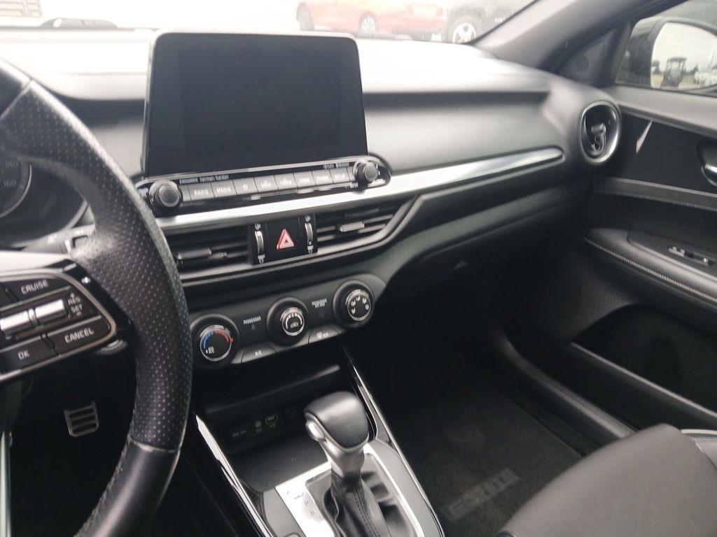 Kia Forte GT-Line IVT 2021