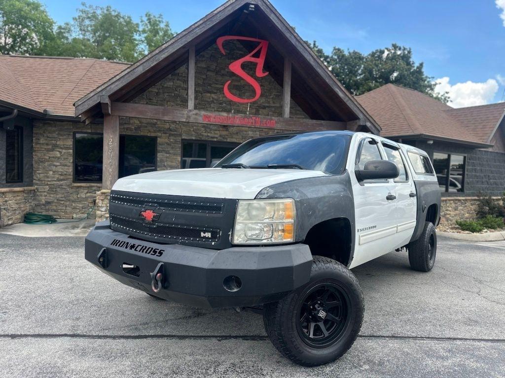 2010 Chevrolet Silverado 1500 4WD Crew Cab 143.5" LT