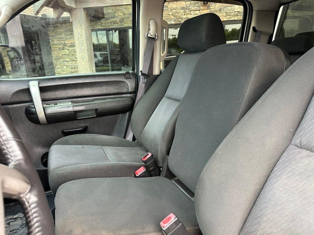 Chevrolet Silverado 1500 4WD Crew Cab 143.5" LT 2010