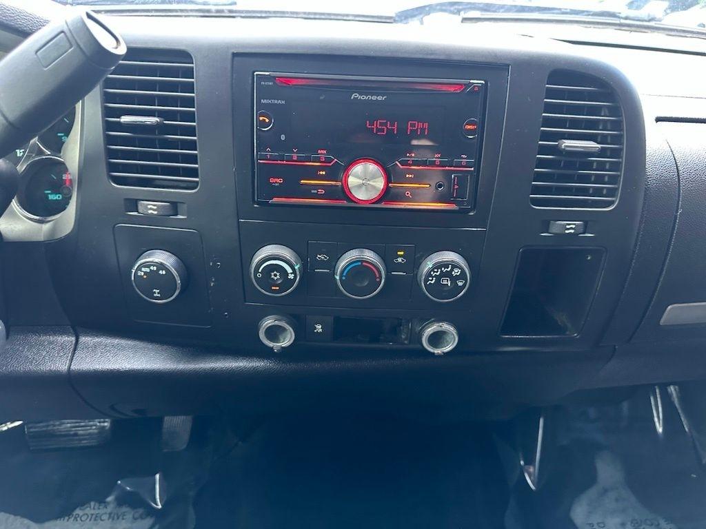 Chevrolet Silverado 1500 4WD Crew Cab 143.5" LT 2010