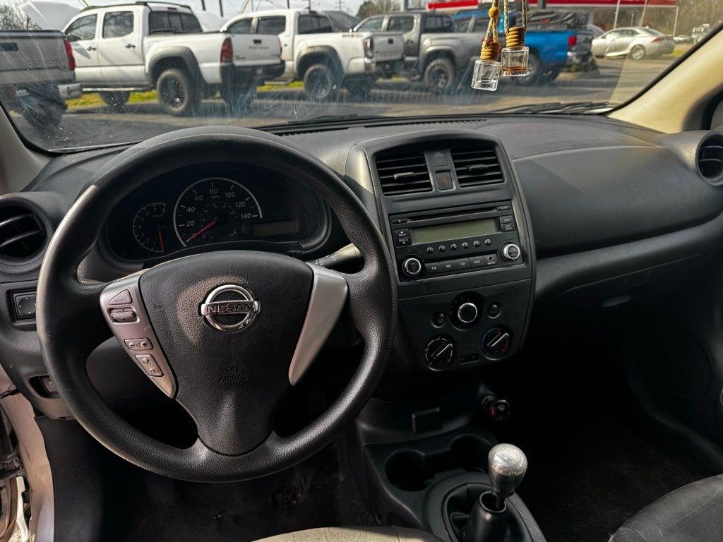 Nissan Versa Sedan S Manual 2017