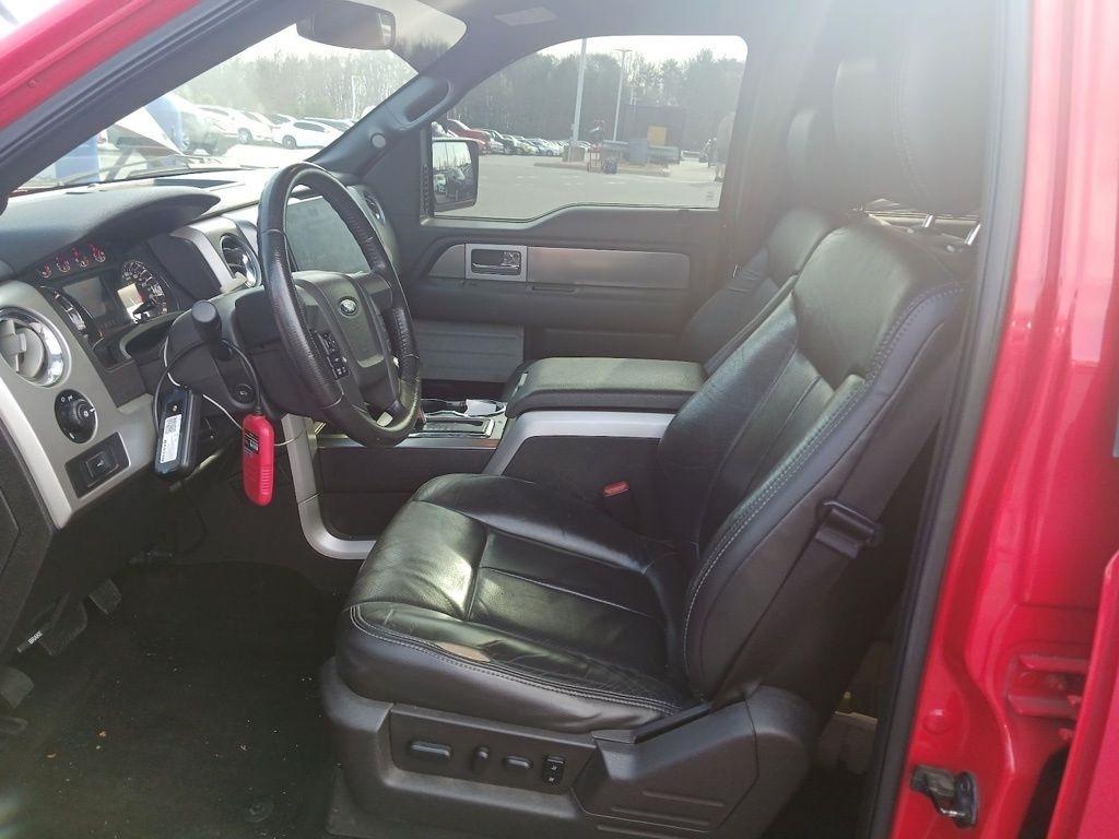 Ford F-150 2WD SuperCrew 145" Platinum 2013