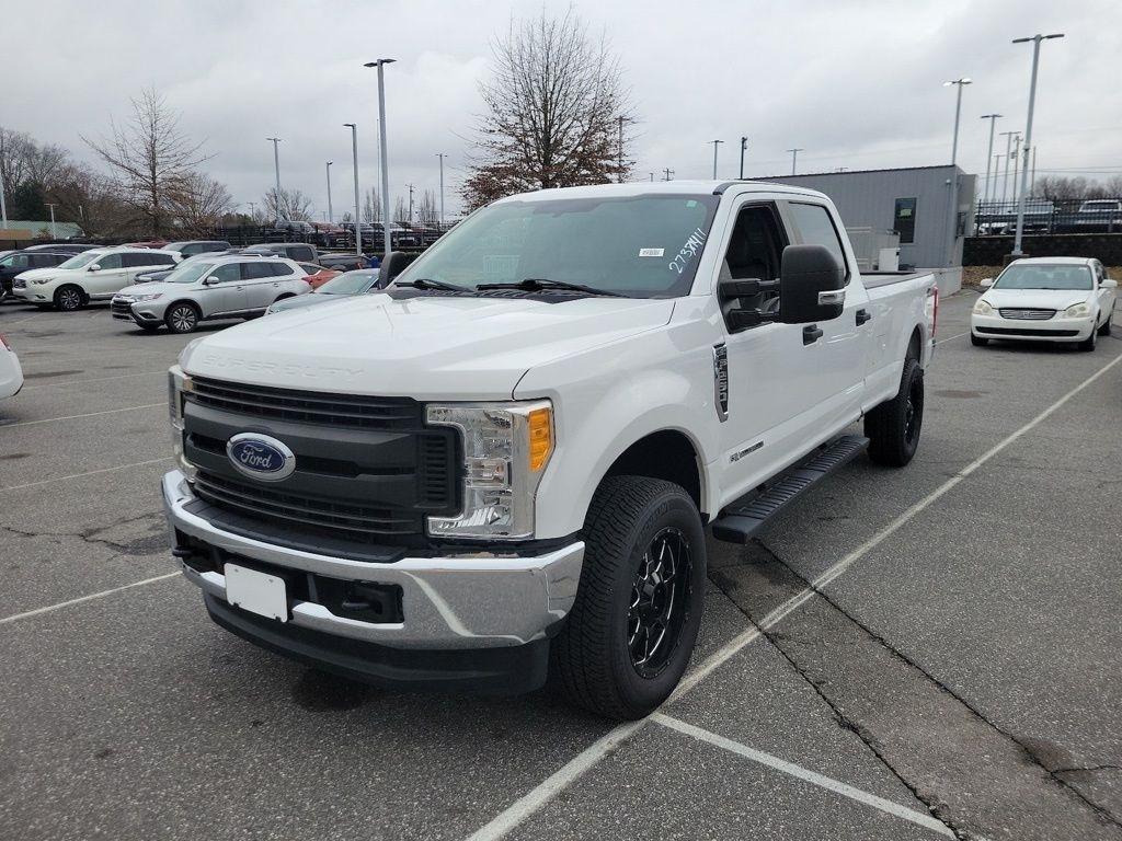 Ford Super Duty F-250 SRW King Ranch 4WD Crew Cab 8' Box 2017