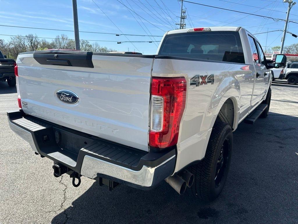 Ford Super Duty F-250 SRW King Ranch 4WD Crew Cab 8' Box 2017