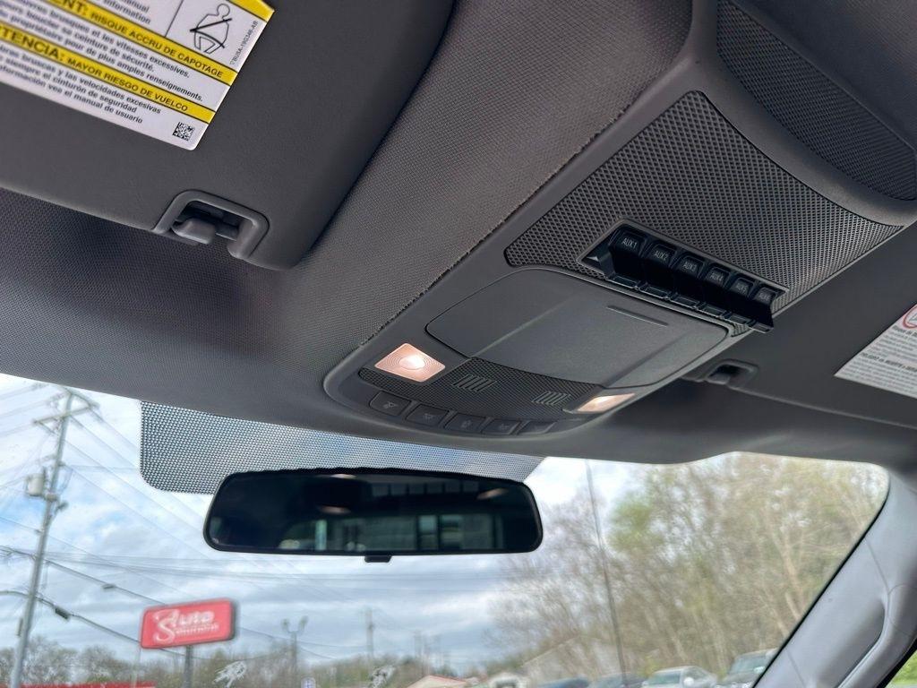 Ford Super Duty F-250 SRW King Ranch 4WD Crew Cab 8' Box 2017