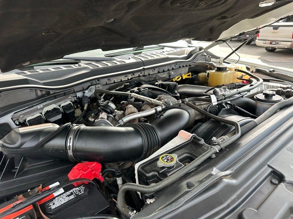 Ford Super Duty F-250 SRW King Ranch 4WD Crew Cab 8' Box 2017