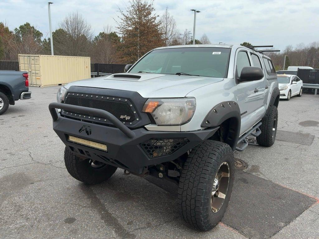 Toyota Tacoma 4WD Double Cab V6 MT (Natl) 2013