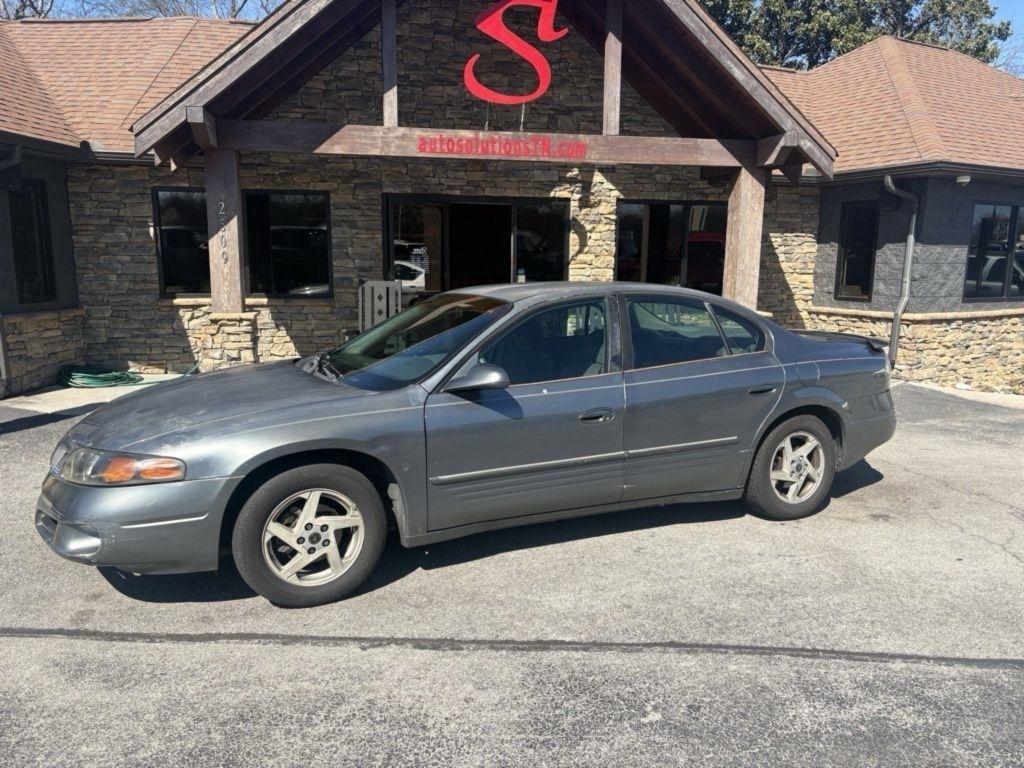 Pontiac Bonneville 4dr Sdn SE 2005