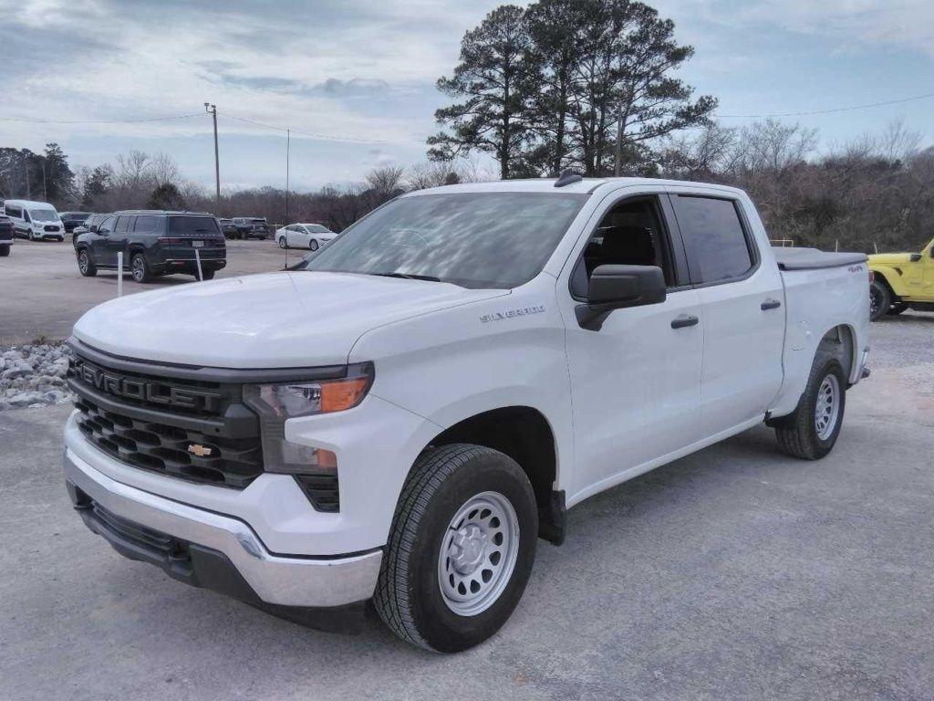 Chevrolet Silverado 1500 4WD Crew Cab 147" Work Truck 2023