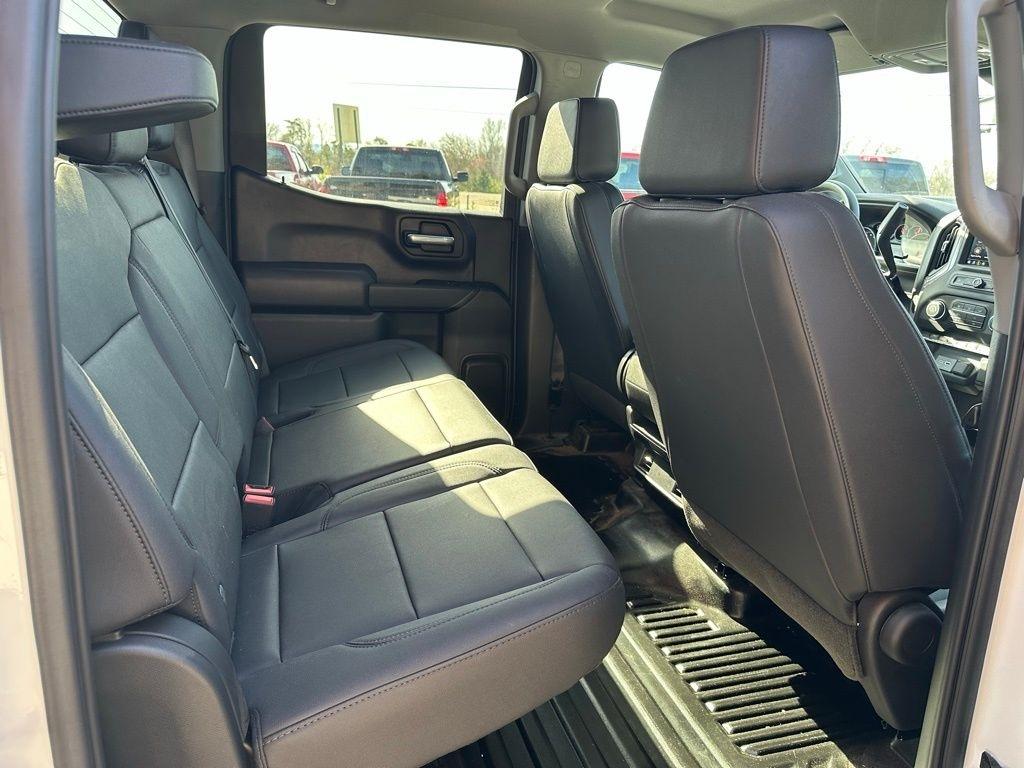 Chevrolet Silverado 1500 4WD Crew Cab 147" Work Truck 2023