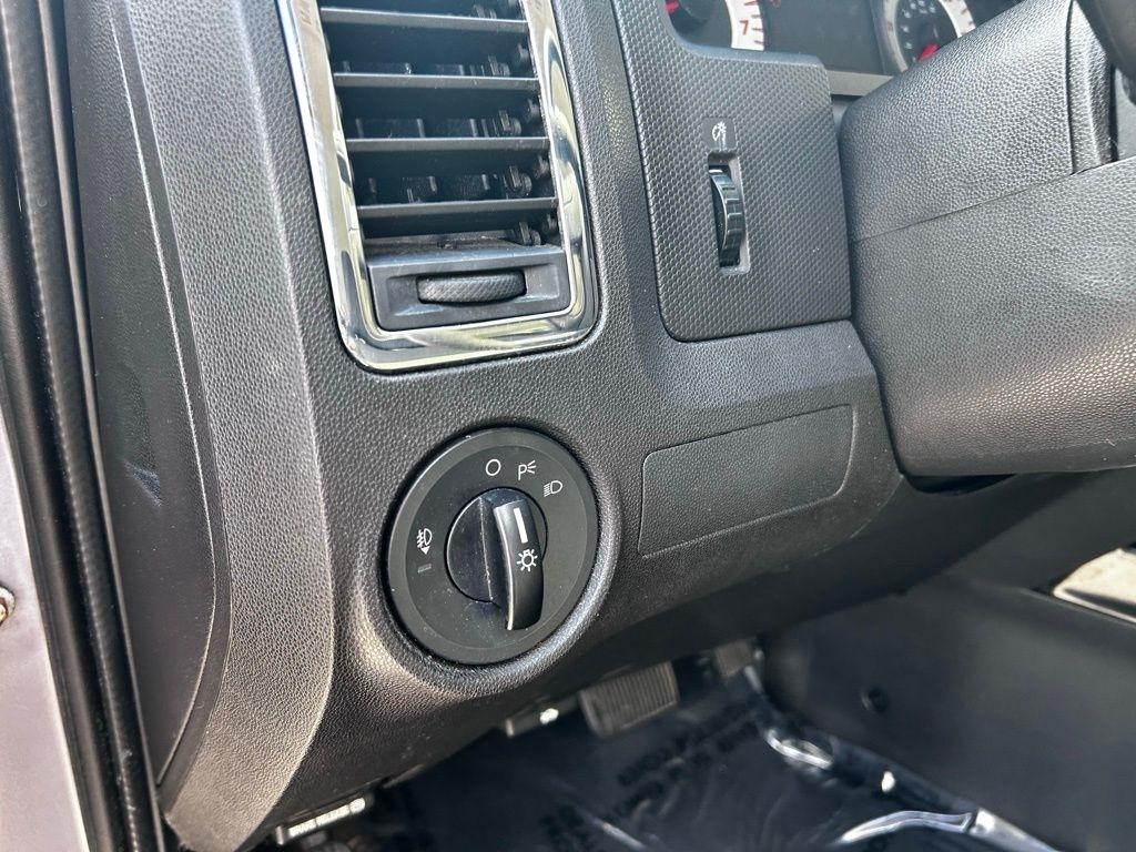 Mazda Tribute FWD I4 Auto Sport 2008