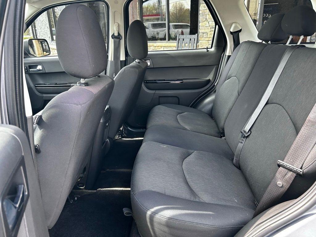 Mazda Tribute FWD I4 Auto Sport 2008