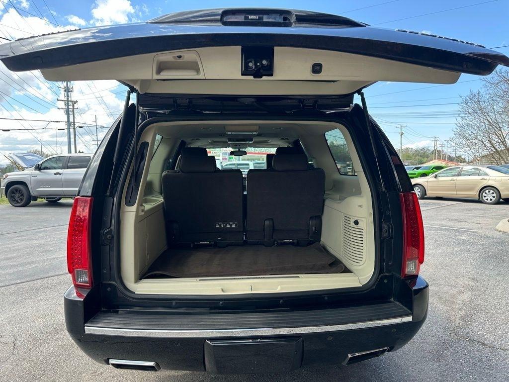 Cadillac Escalade ESV AWD 4dr Platinum 2014