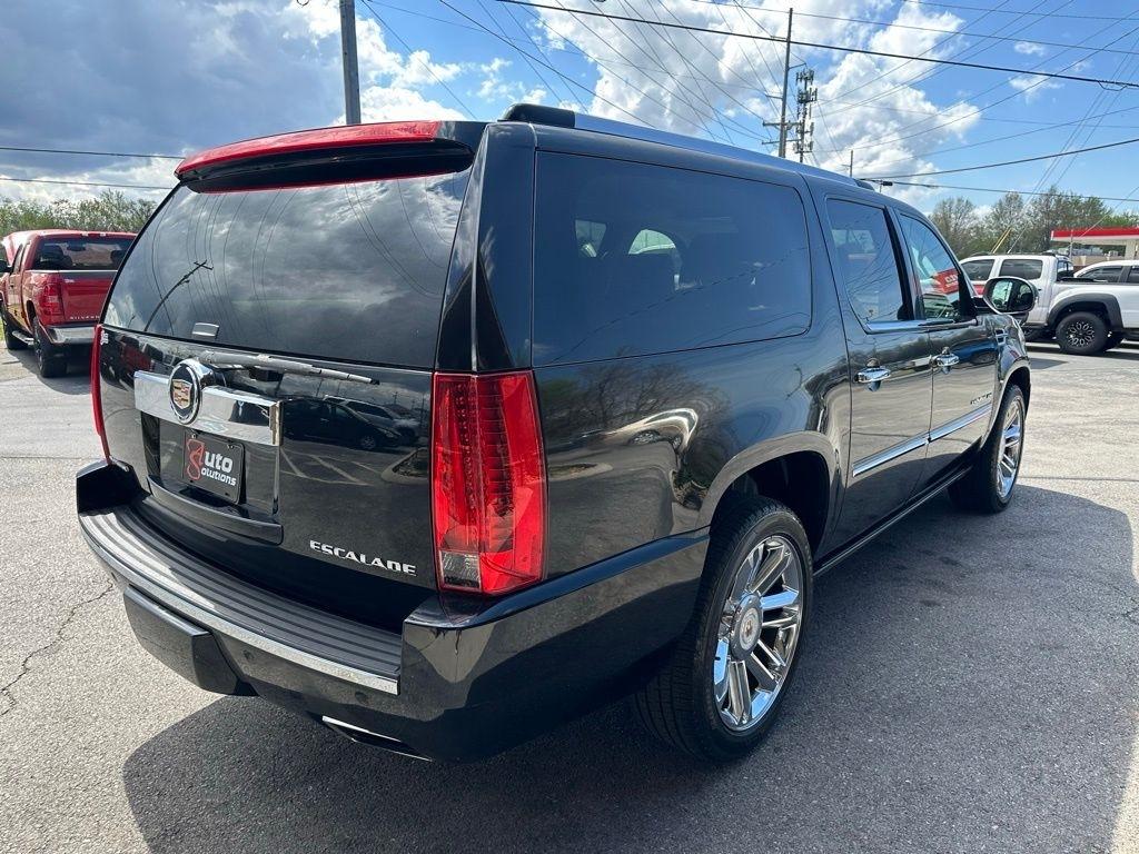 Cadillac Escalade ESV AWD 4dr Platinum 2014