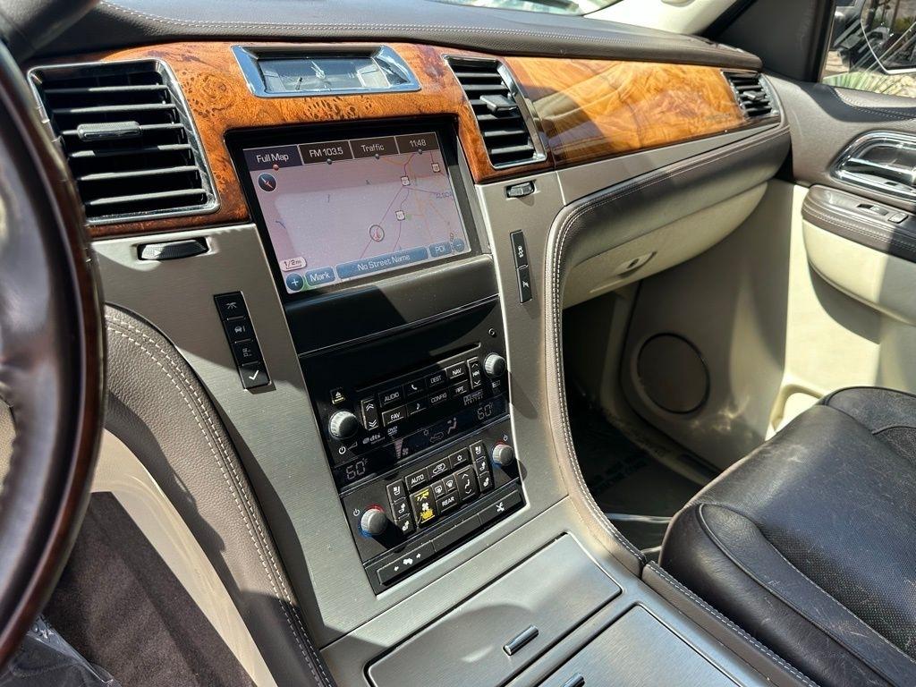 Cadillac Escalade ESV AWD 4dr Platinum 2014