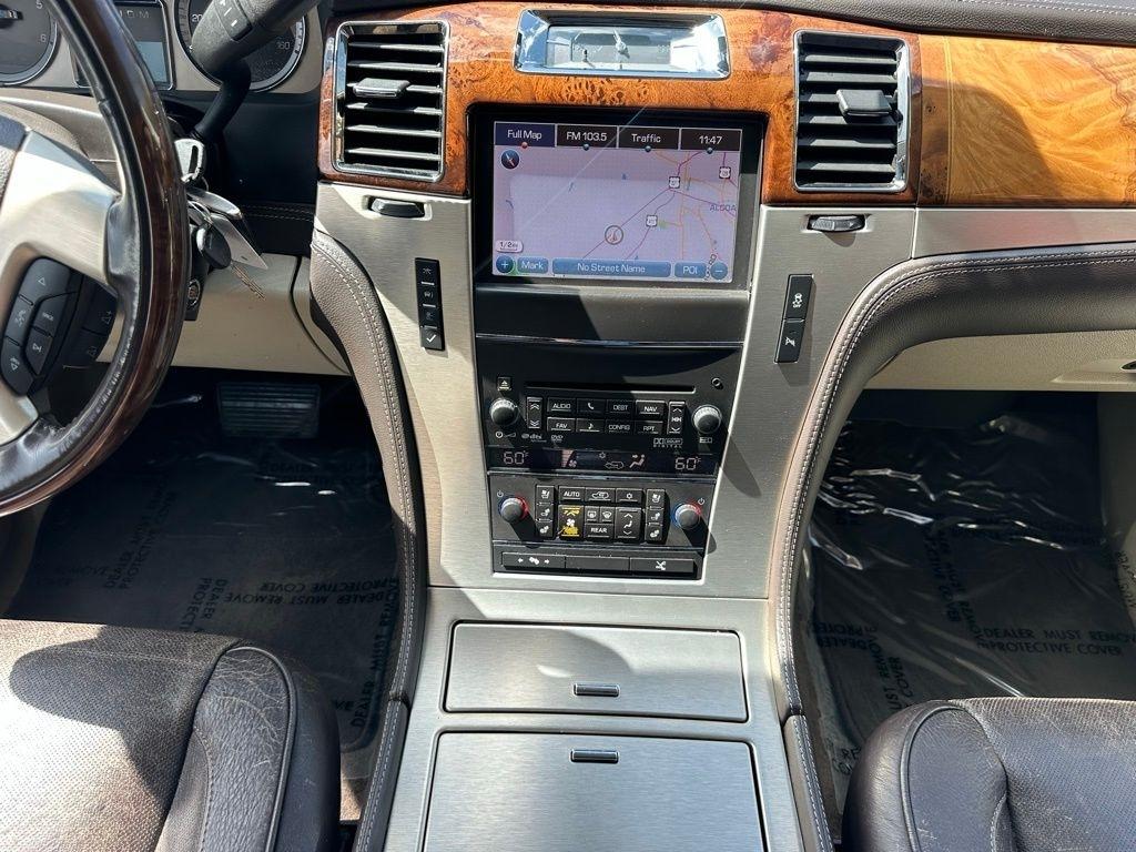 Cadillac Escalade ESV AWD 4dr Platinum 2014