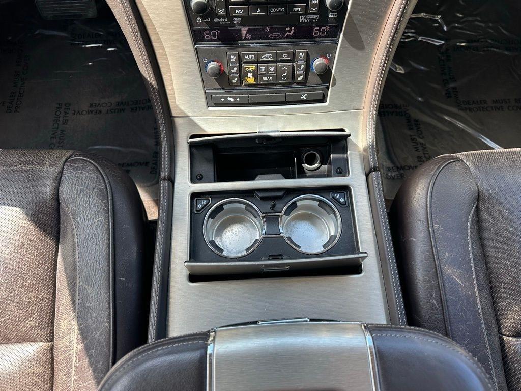 Cadillac Escalade ESV AWD 4dr Platinum 2014