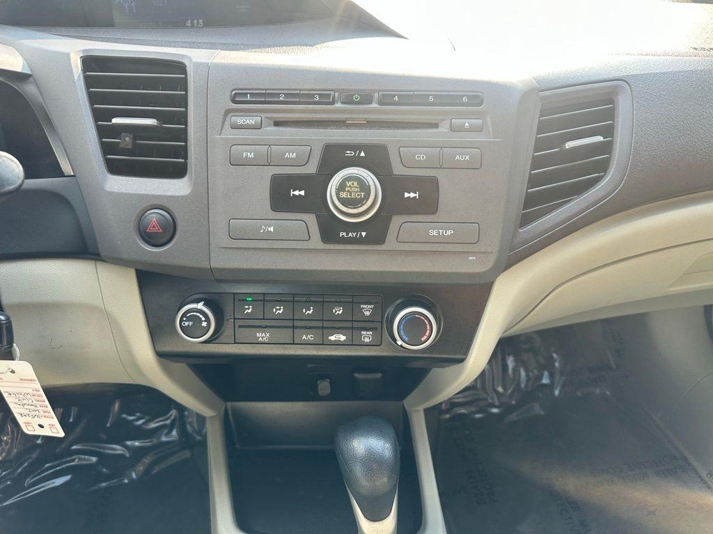 Honda Civic Sdn 4dr Auto LX 2012