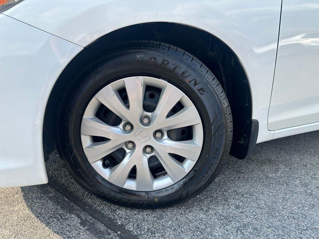 Honda Civic Sdn 4dr Auto LX 2012