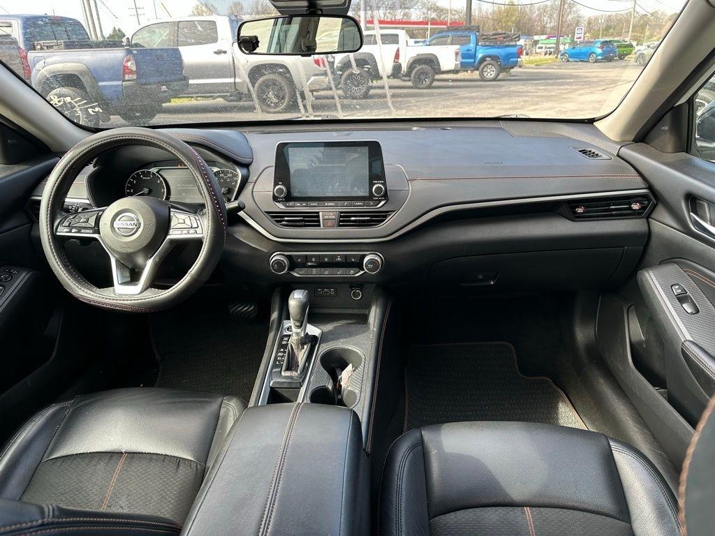 Nissan Altima 2.0 SR Sedan 2020