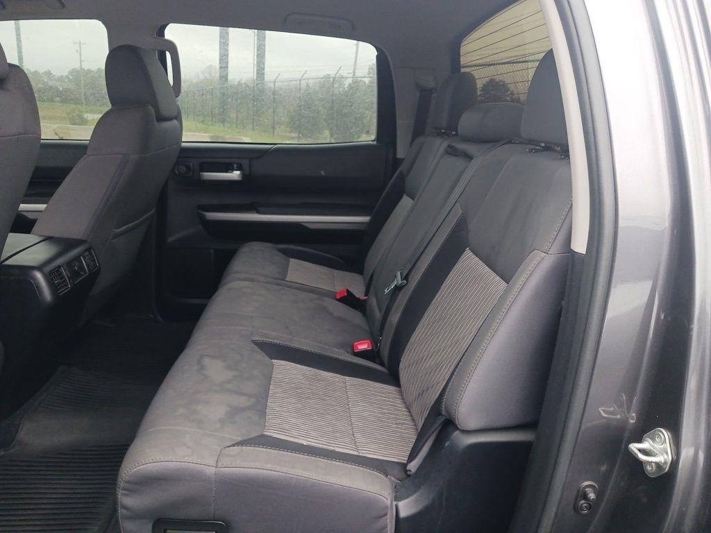 Toyota Tundra 4WD TRD Pro CrewMax 5.5' Bed 5.7L FFV (Natl) 2017