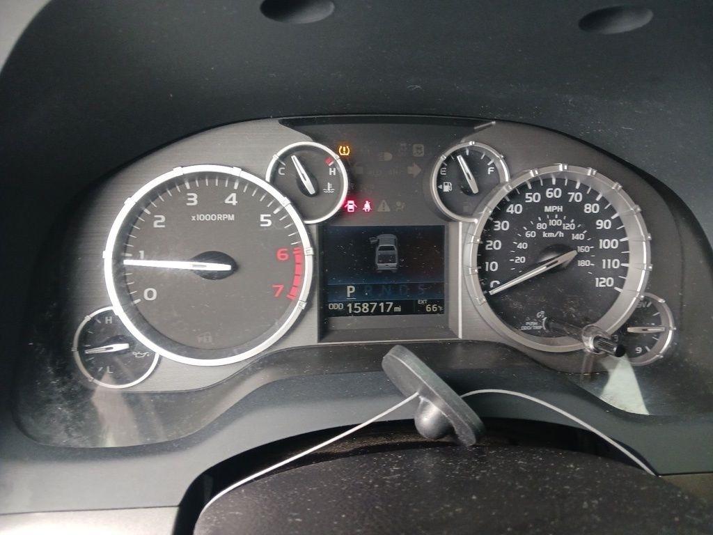 Toyota Tundra 4WD TRD Pro CrewMax 5.5' Bed 5.7L FFV (Natl) 2017