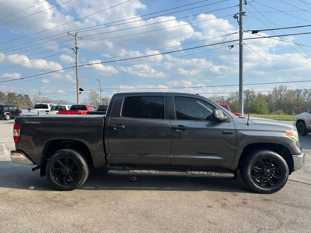 Toyota Tundra 4WD TRD Pro CrewMax 5.5' Bed 5.7L FFV (Natl) 2017