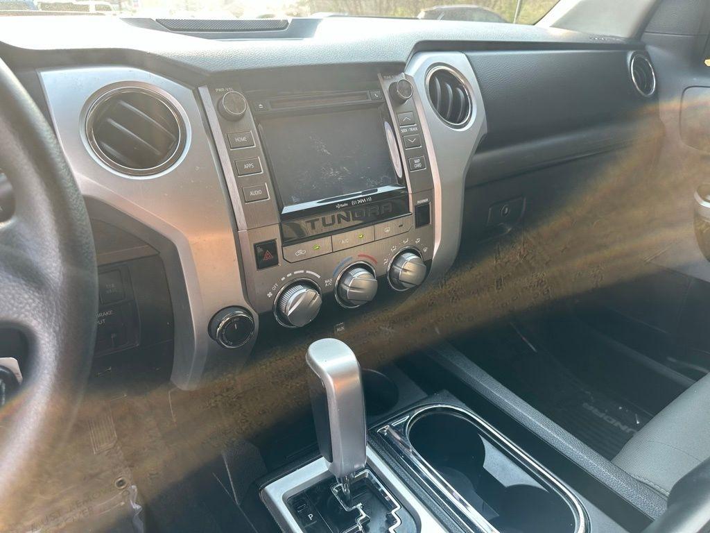 Toyota Tundra 4WD TRD Pro CrewMax 5.5' Bed 5.7L FFV (Natl) 2017