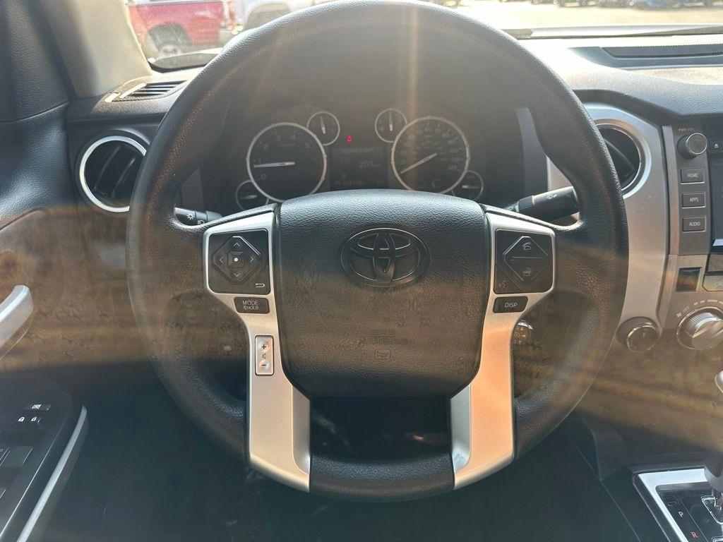 Toyota Tundra 4WD TRD Pro CrewMax 5.5' Bed 5.7L FFV (Natl) 2017