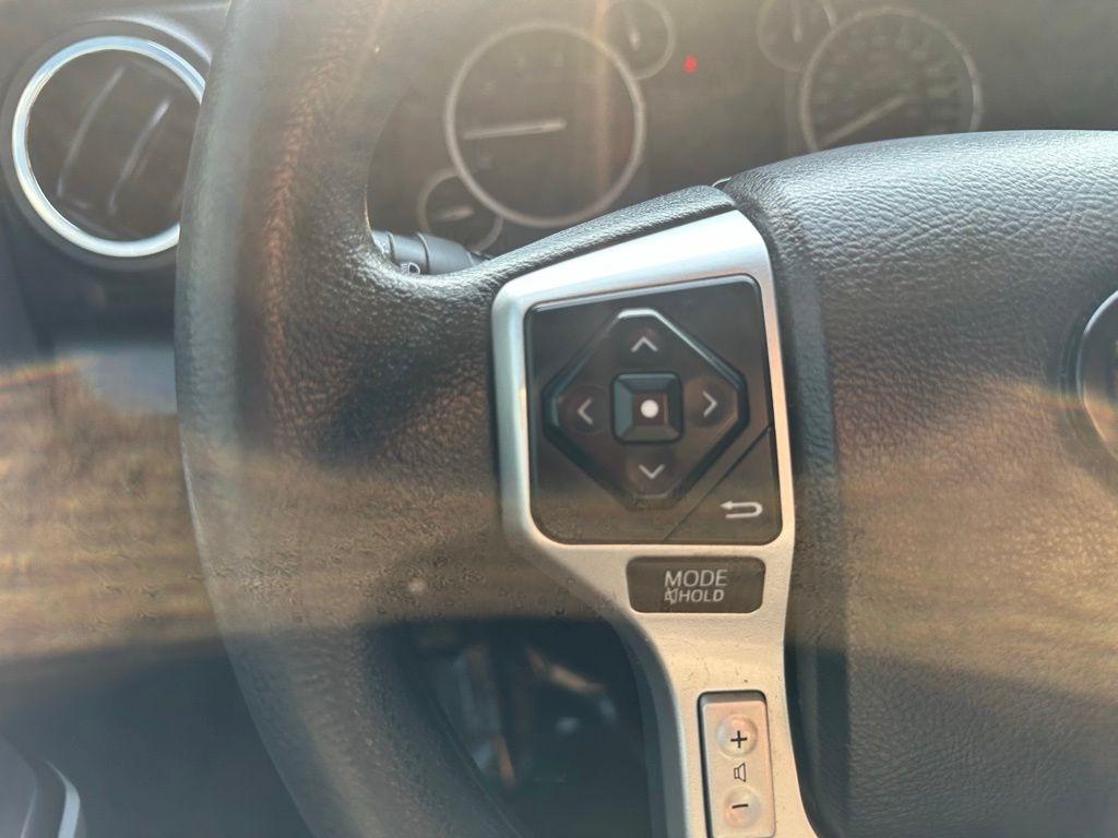 Toyota Tundra 4WD TRD Pro CrewMax 5.5' Bed 5.7L FFV (Natl) 2017