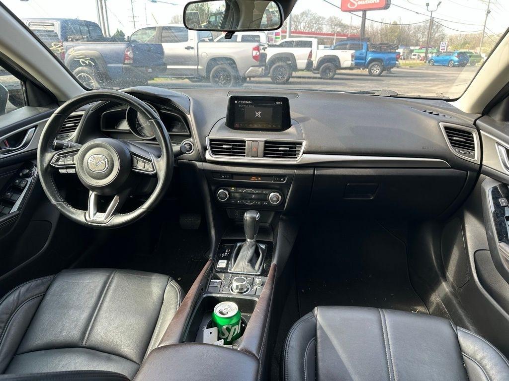 Mazda Mazda3 4-Door Touring Auto 2017