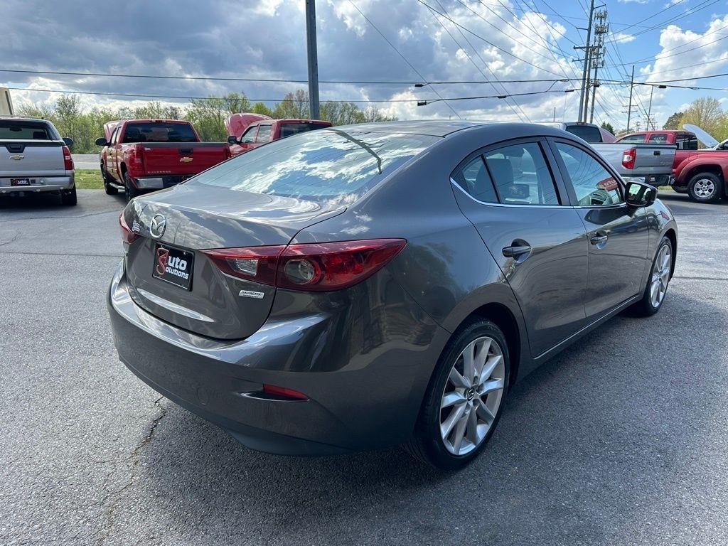 Mazda Mazda3 4-Door Touring Auto 2017