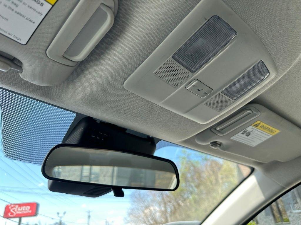 Mazda Mazda3 4-Door Touring Auto 2017