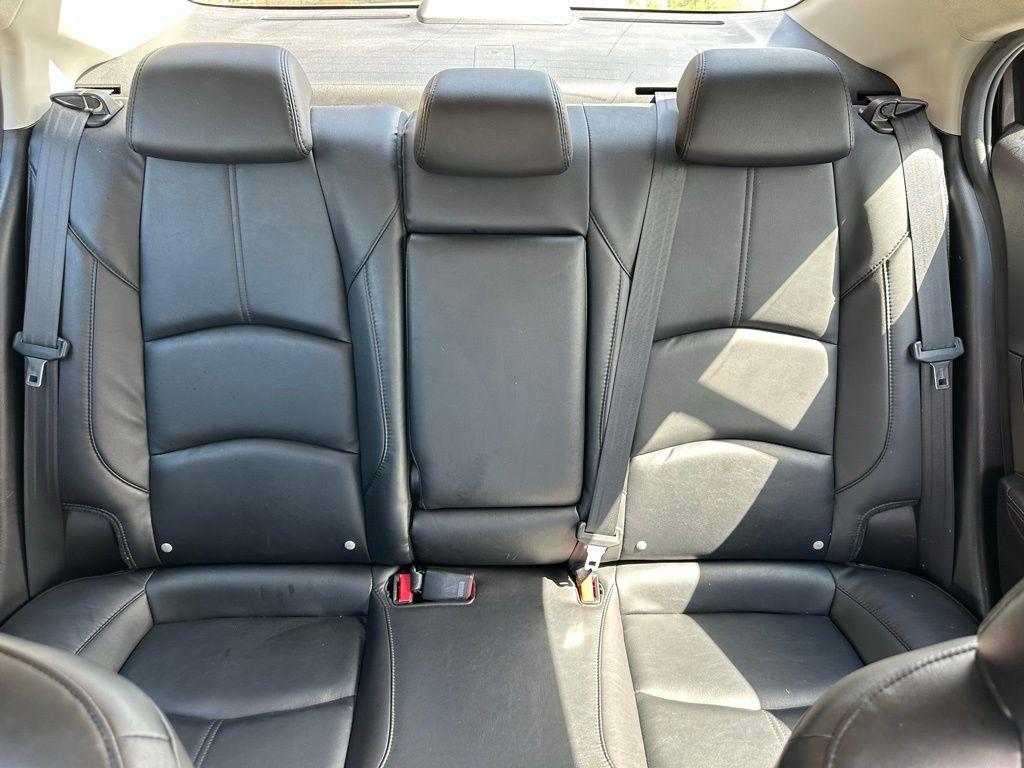 Mazda Mazda3 4-Door Touring Auto 2017