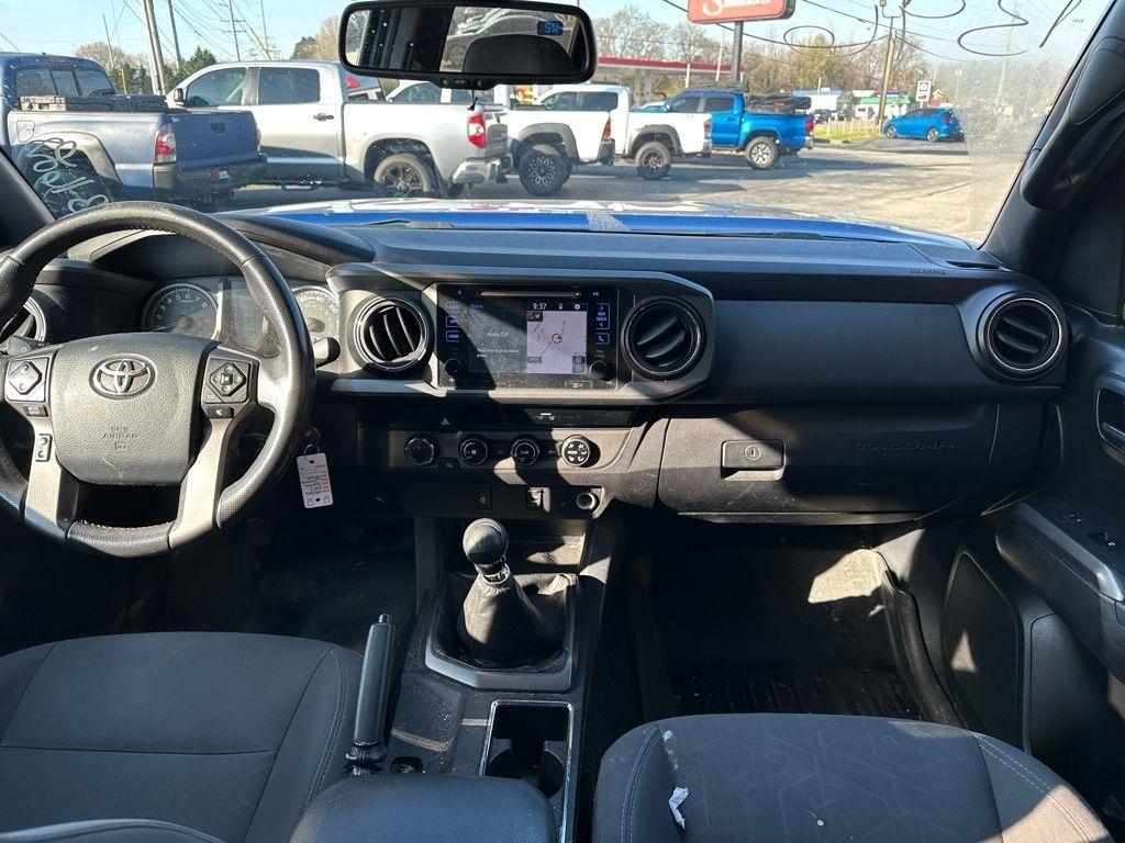 Toyota Tacoma TRD Off Road Double Cab 5' Bed V6 4x4 MT (Natl) 2017