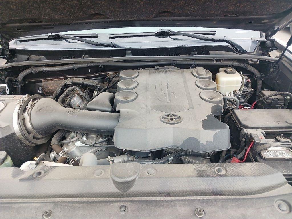 Toyota 4Runner SR5 4WD (Natl) 2021