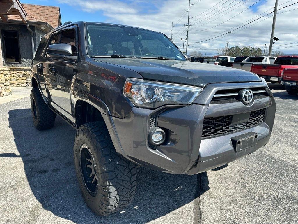Toyota 4Runner SR5 4WD (Natl) 2021